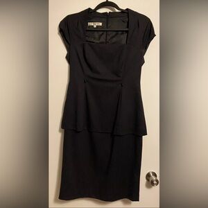 Evan-Picone Dress  Cap-Sleeves Pencil Dress Size 8 Black w/ Geometric Pattern